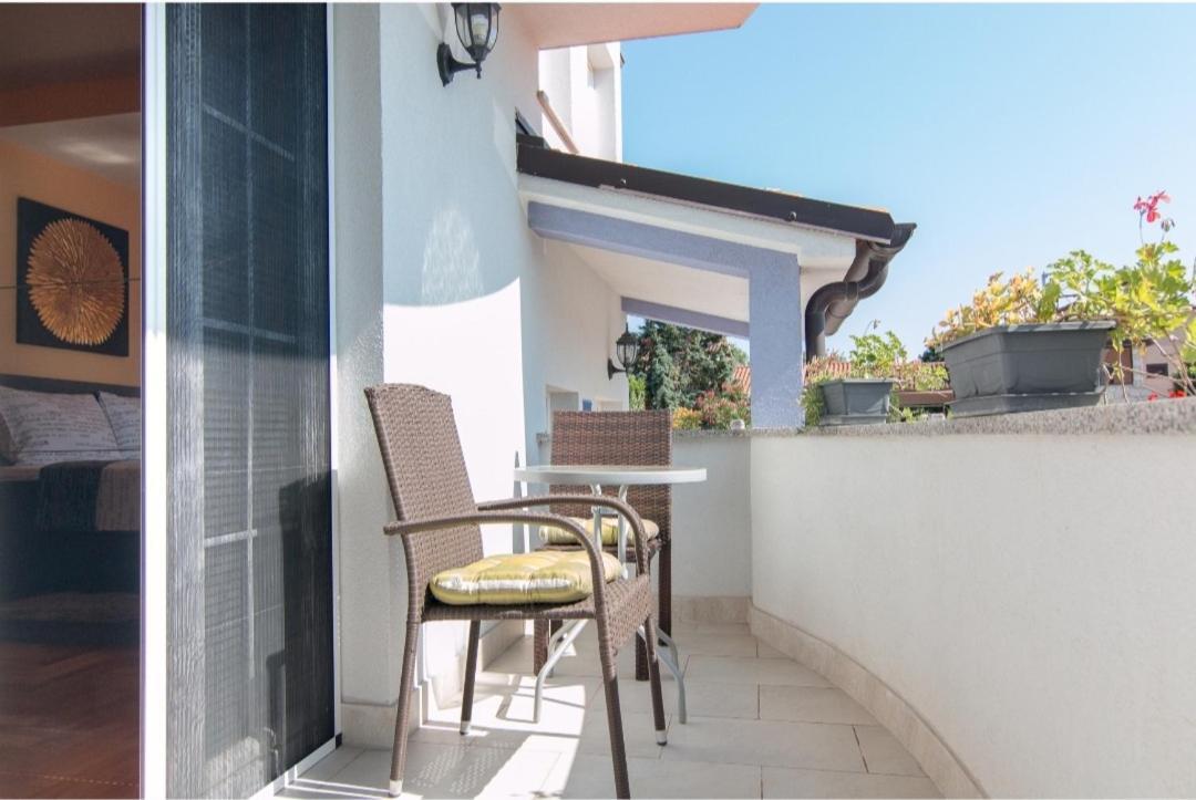 Apartment Antonella Fasana Fazana Bagian luar foto