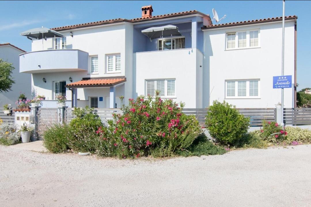 Apartment Antonella Fasana Fazana Bagian luar foto