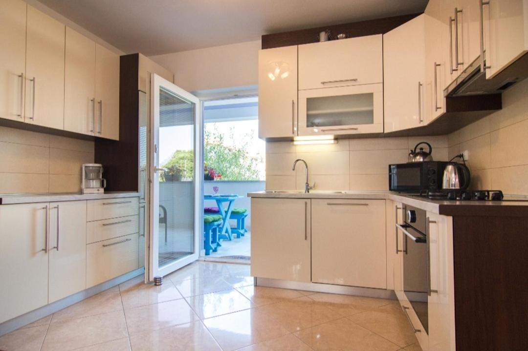 Apartment Antonella Fasana Fazana Bagian luar foto